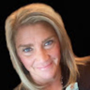 Meet your Posher, Lacey